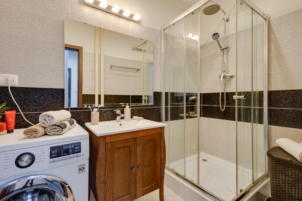 Milde'S Apartment Near The City Center - Hospodarska Street Nagyszombat Kültér fotó