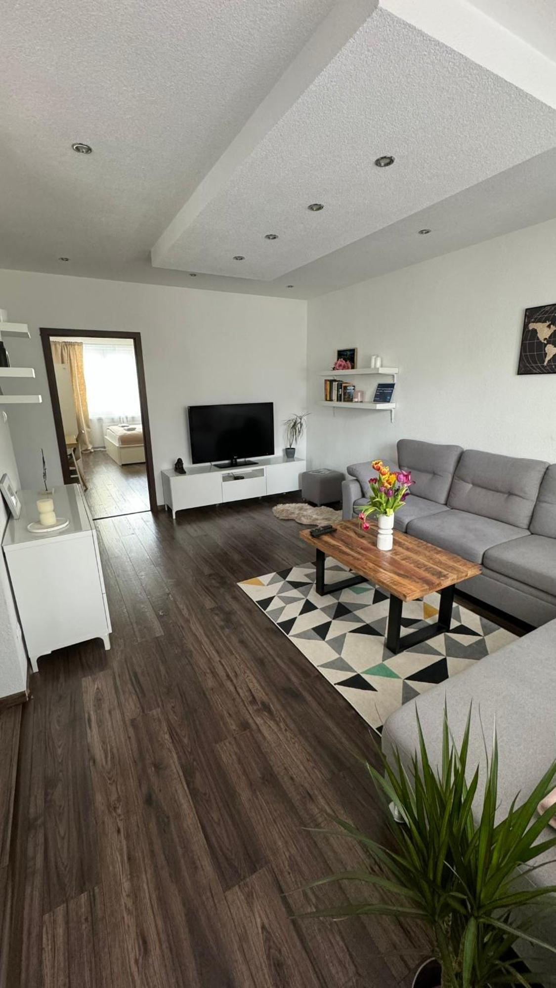 Milde'S Apartment Near The City Center - Hospodarska Street Nagyszombat Kültér fotó